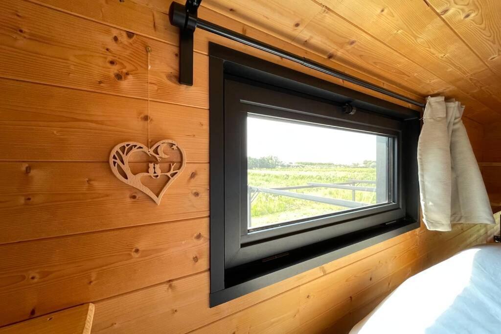 Myinsolite - Tiny-House, Jacuzzi, Brasero, Piscine Aigues-Mortes Exterior photo